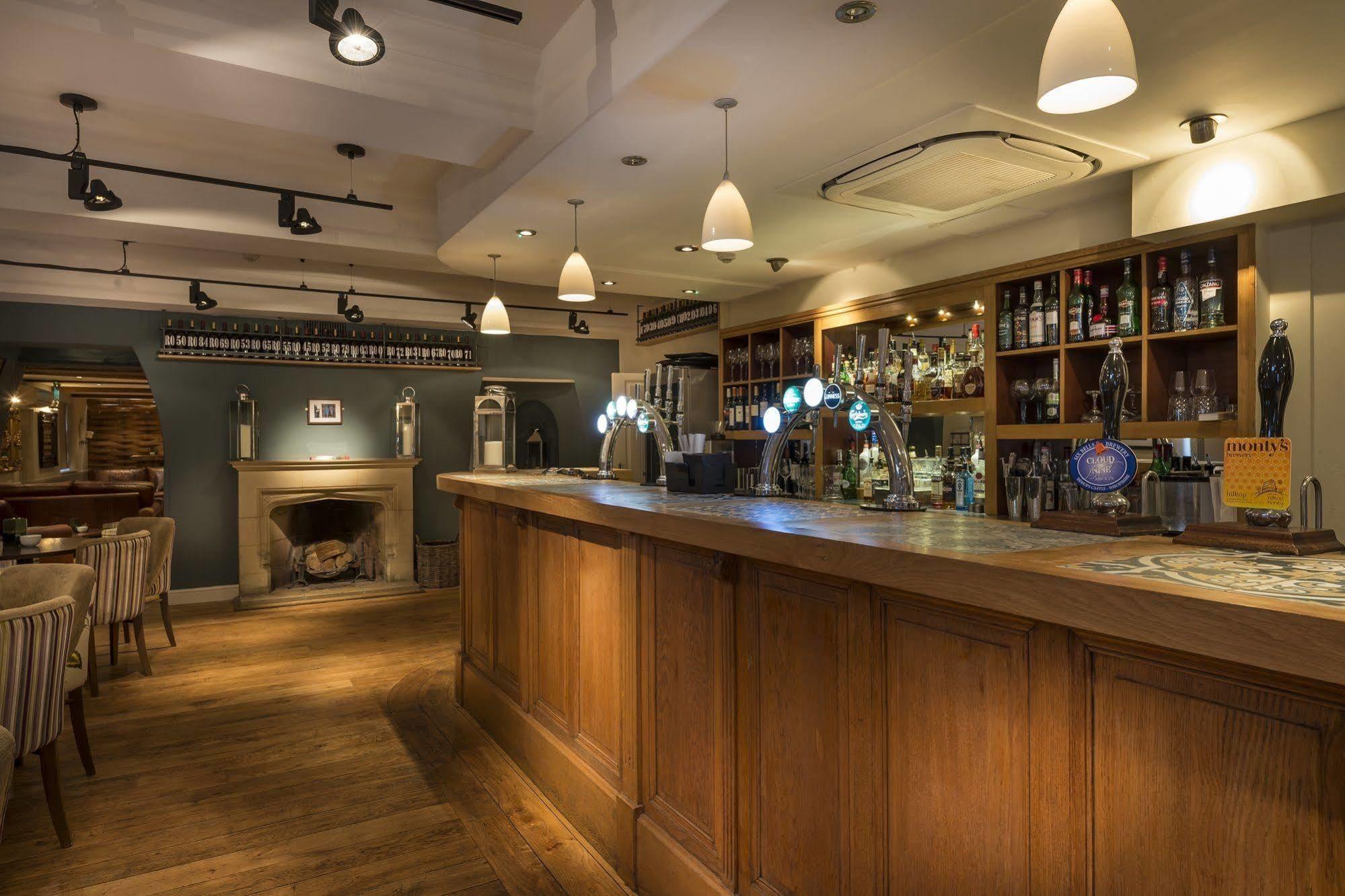 The Royal Oak Hotel, Welshpool, Mid Wales Exterior foto