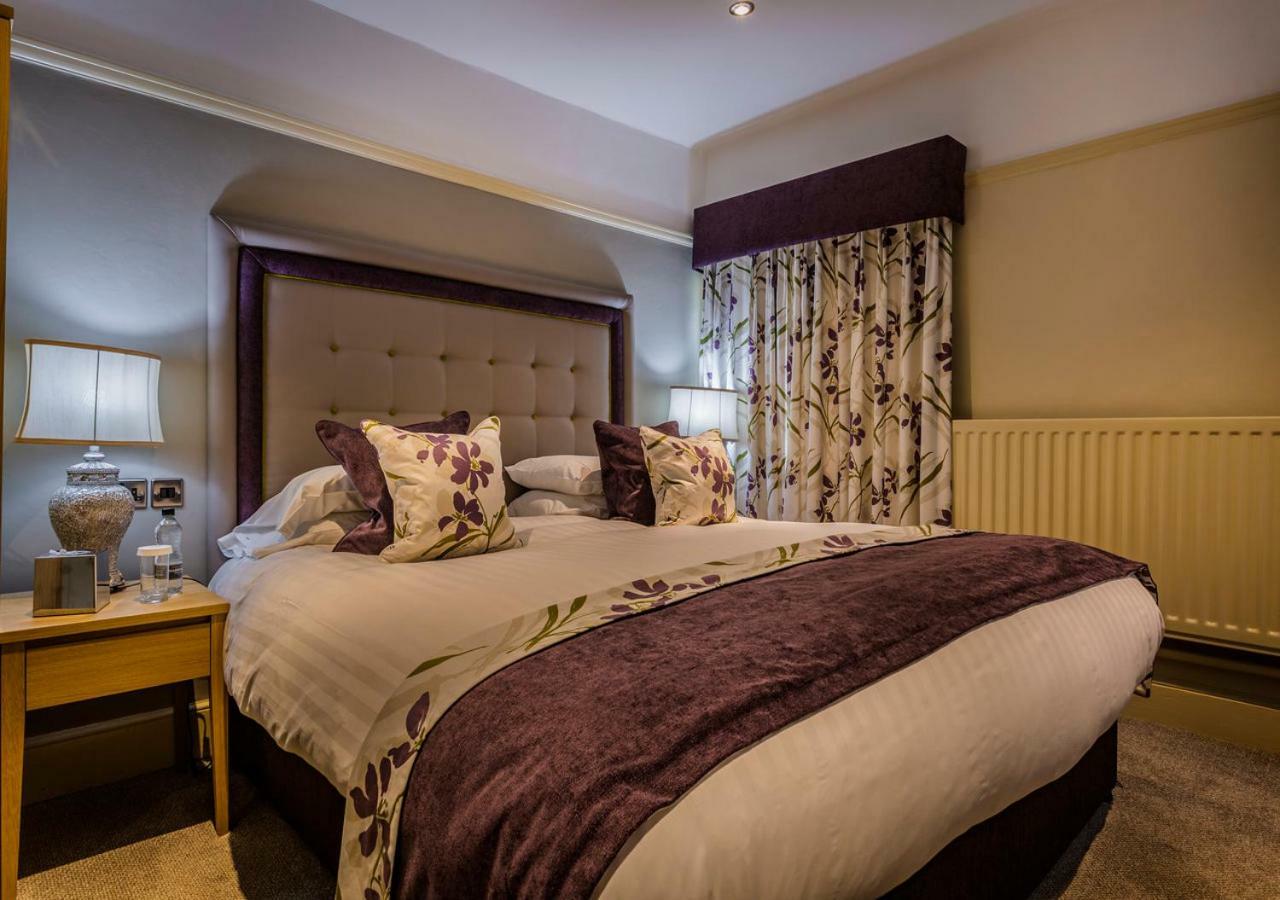The Royal Oak Hotel, Welshpool, Mid Wales Exterior foto